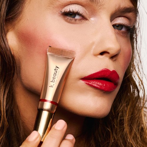 No 5 Merilyn Red Lip to Cheek